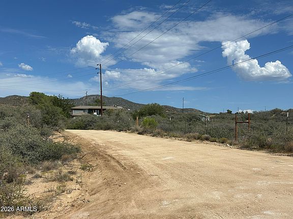 5th image of 8190 W Putnam Road #202
