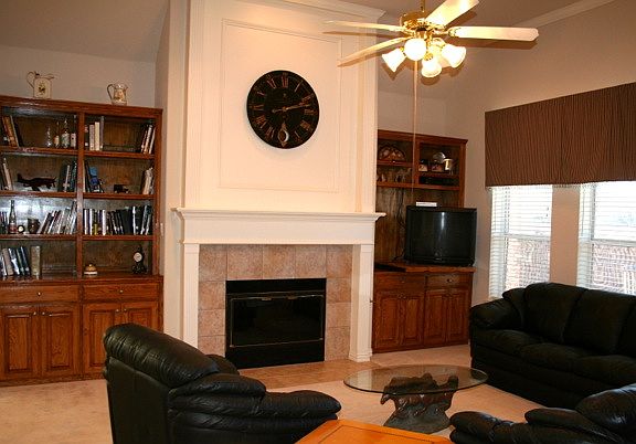 5th image of 1204 Whispering Oaks Dr