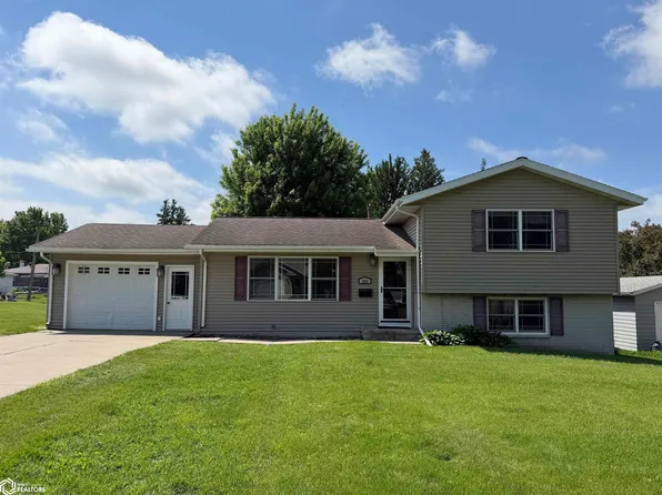 606 E Grace St, Toledo, IA 52342