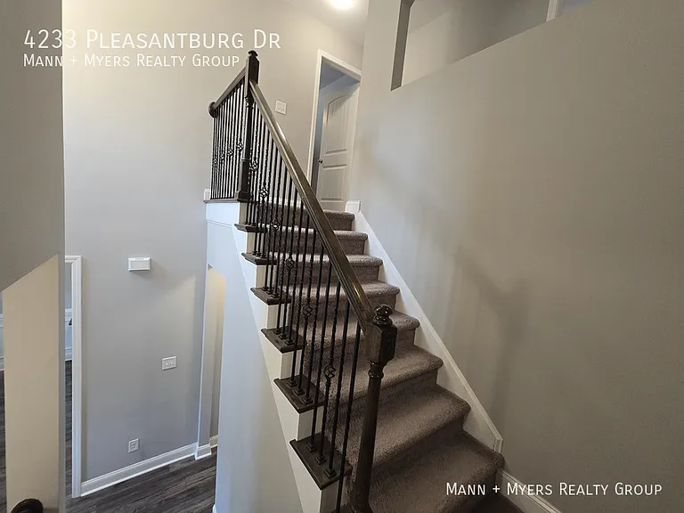4233 Pleasantburg Dr — Photo 21