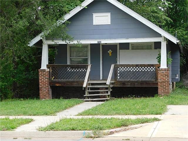 1st image of 3740 S Benton Ave