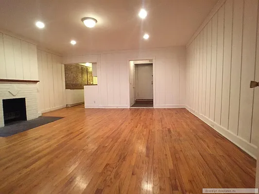 Rented by Sovereign Associates | media 21