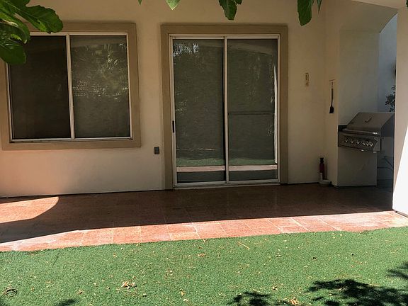 4th image of 916 Granger Farm Way