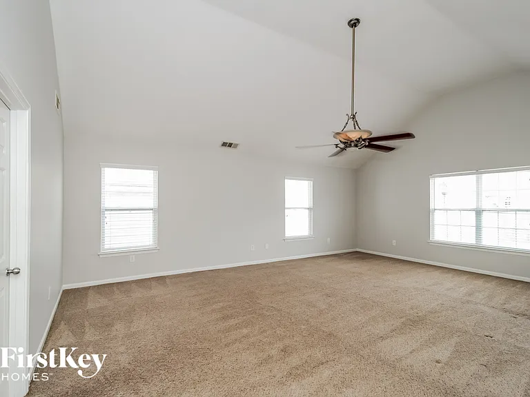 11657 Kades Trl — Photo 7