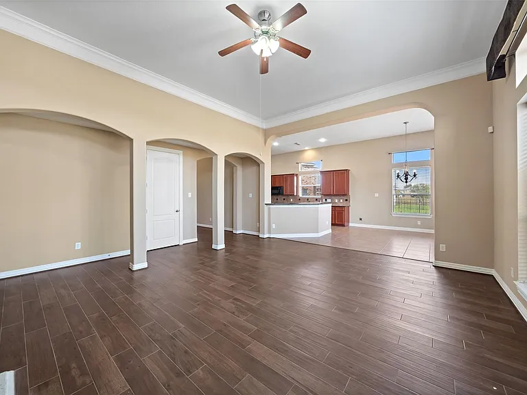 23010 Prairie Lake Ct — Photo 20