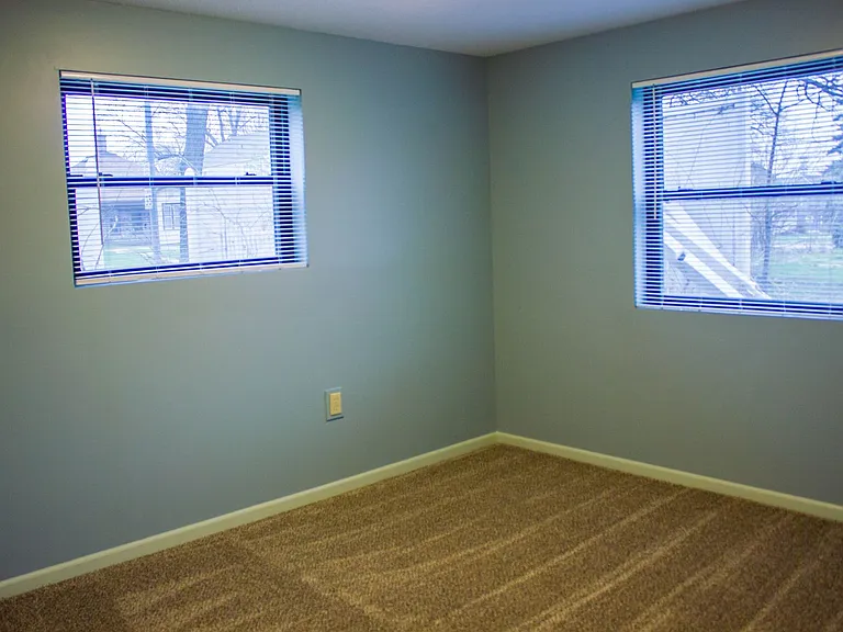 2430 Q St — Photo 10