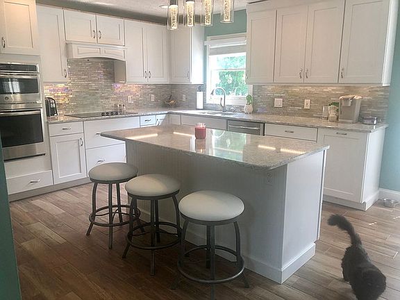 2nd image of 1728 Covey Rise Trl