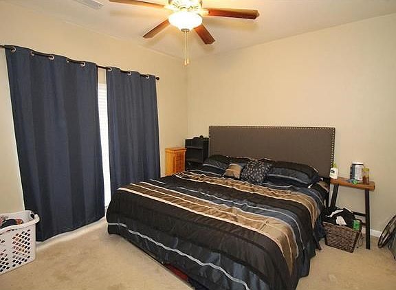4th image of 33 Kassebaum Ln APT 205