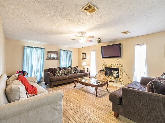 5th image of 14803 Brookside Forest Dr