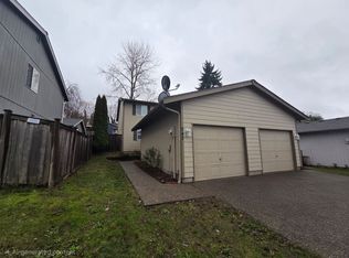 243 Norpoint Way NE, Tacoma, WA 98422