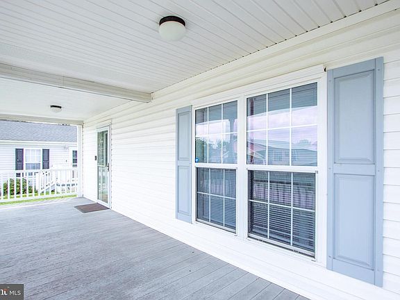 5th image of 24 S Stetson Ln #210