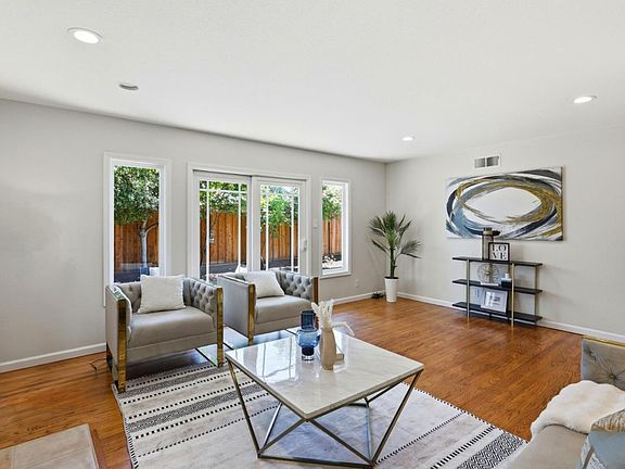 5th image of 3048 Alexander Ave