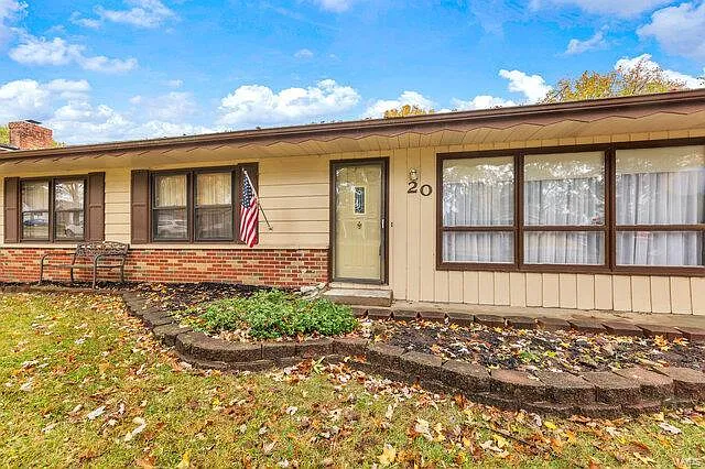 20 Pines Dr photo 1