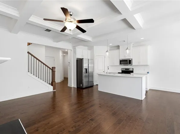 2248 Mulsanne Dr, Lithonia, GA 30058