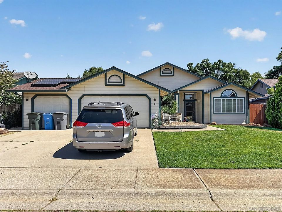 1st image of 4 Vaquero Dr