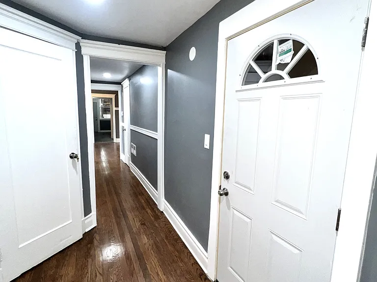 5909 S Calumet Ave #2N — Photo 2