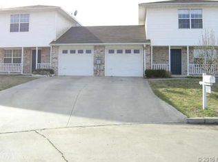 1009 W Will Rogers Ct, Claremore, OK 74017