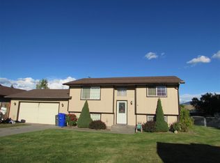 214 N Hodges Rd, Greenacres, WA 99016