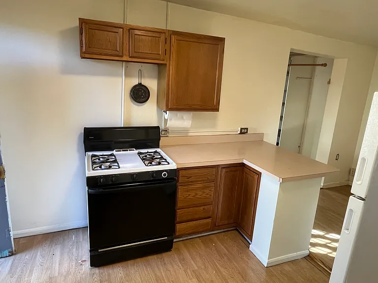 222 W Ellsworth Ave #3 — Photo 19