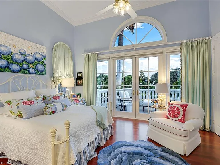 27710 Marina Isle Ct — Photo 34