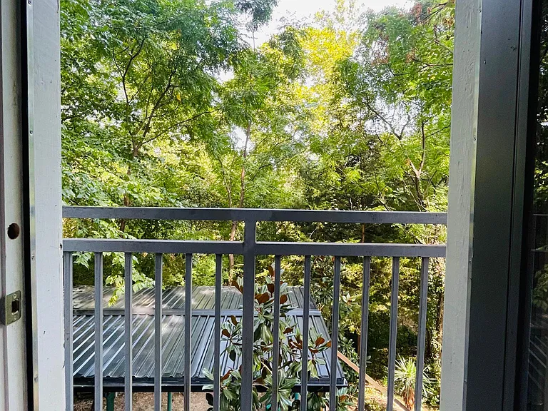 2624 Maple Springs Blvd — Photo 20