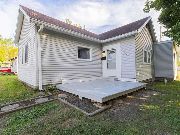 2nd image of 2509 Vine St