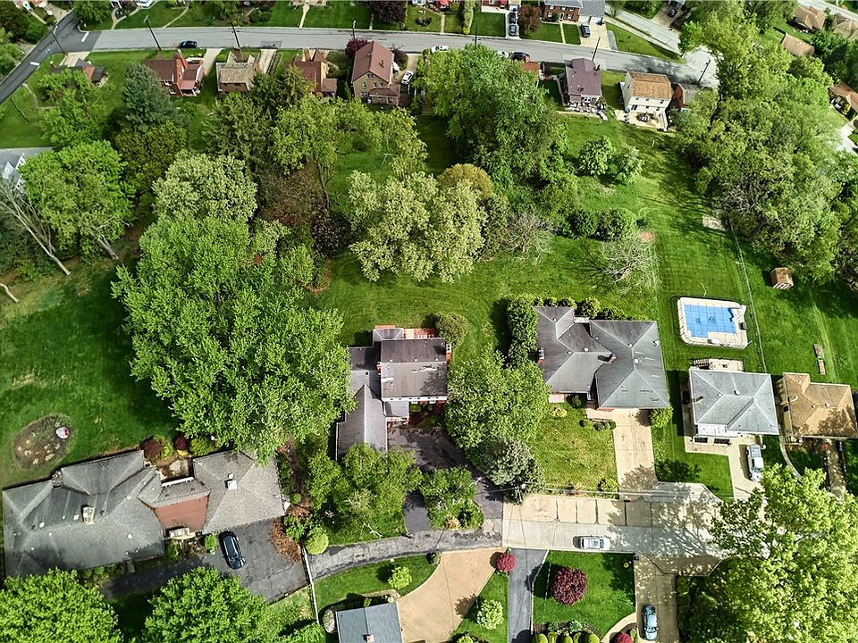 2446 Pin Oak Pl, Pittsburgh, PA 15220 | Zillow