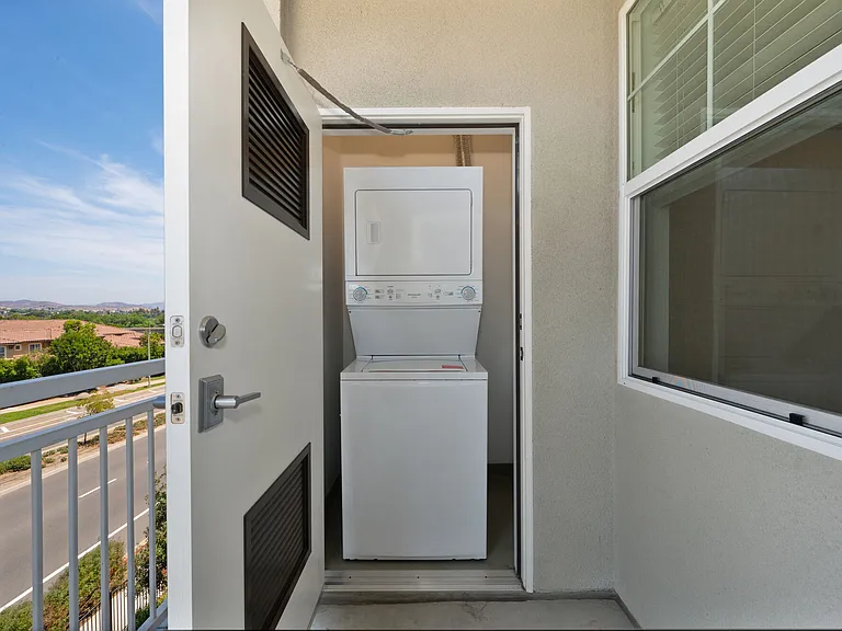 Vela Apartments — Photo 105