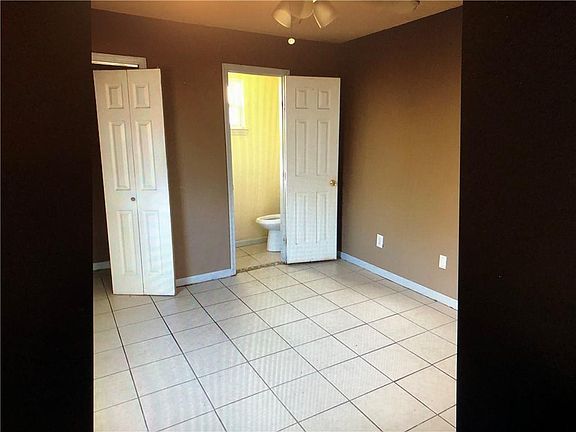 2nd image of 2209 Licciardi Ln