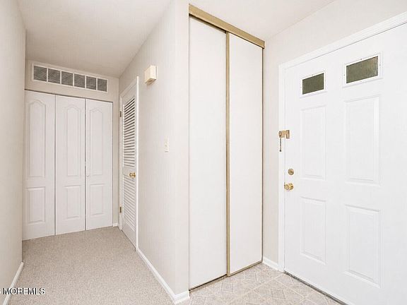 4th image of 29 Lindsey Circle #29