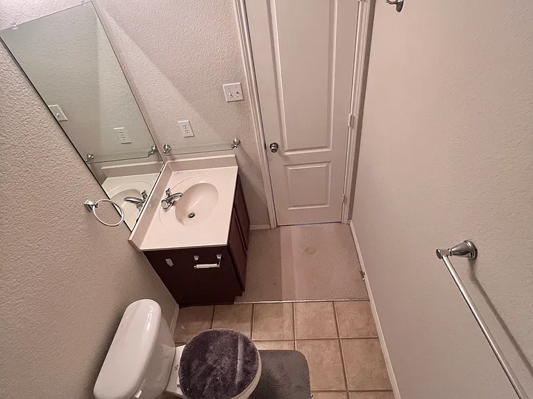 Upstairs bathroom - Overhead shot