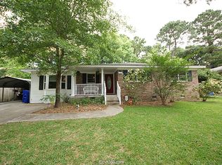 1348 Saint Clair Dr, Charleston, SC 29407