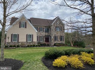 7 Tilden Cir, West Chester, PA 19382