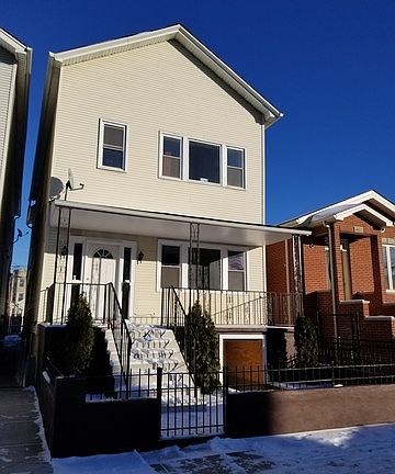 2nd image of 4409 S Emerald Ave