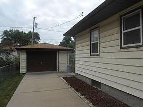 2nd image of 2813 Avenue D