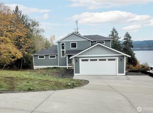 320 E 4th St, Union, WA 98592