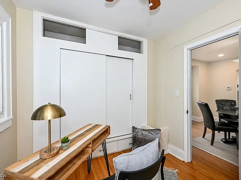 1088 Lexington Ave — Photo 8