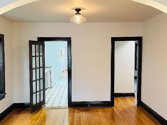 5th image of 6450 Pernod Ave