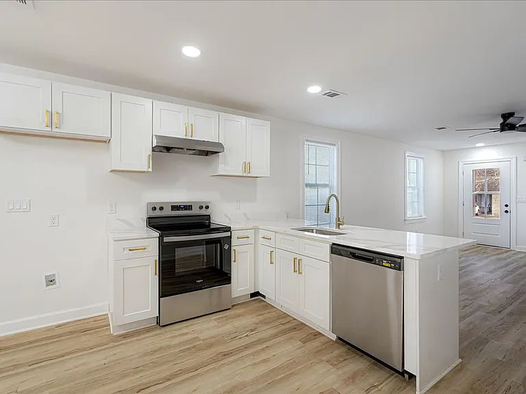 4093 Twilight Ave — Photo 8