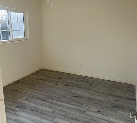 4th image of 1023 S Osage Ave #23