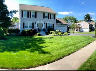 17 Jefferson Dr, Killingly, CT 06239