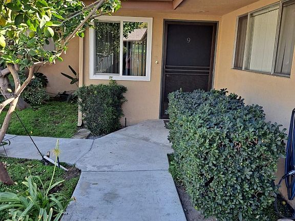 Walkway to front door Apt 9