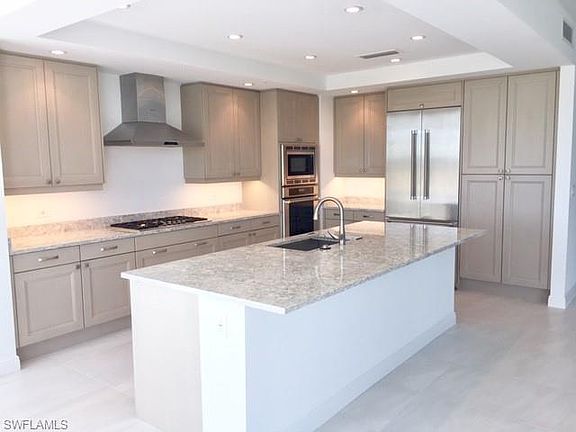 2nd image of 4800 Pelican Colony Blvd #203