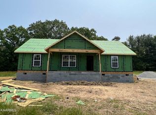 1325 Roy Owens Rd, Jamestown, TN 38556