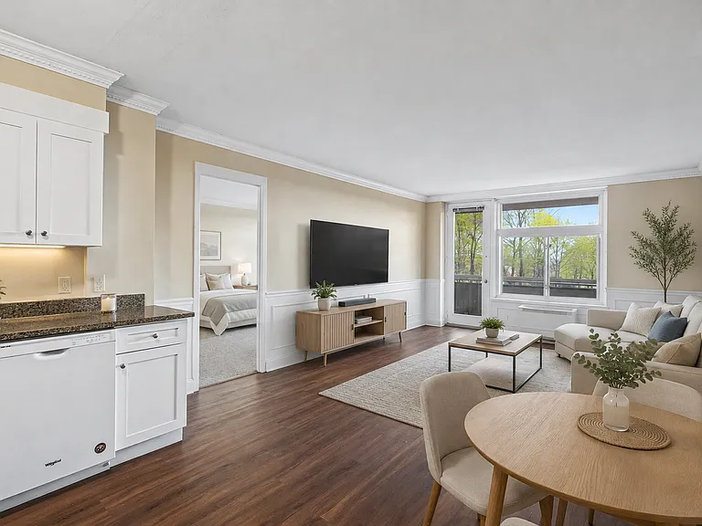 40 Eliot St #17 — Photo 1