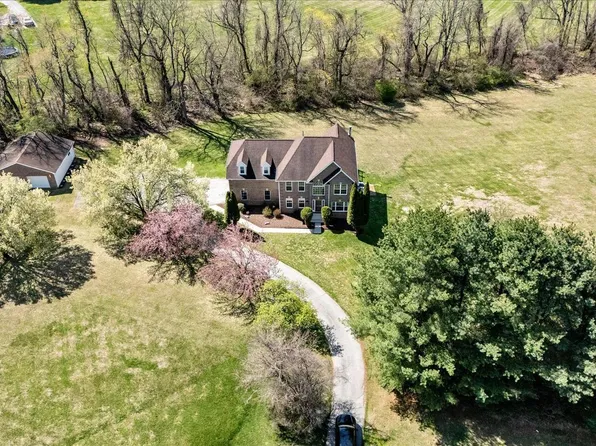 10013 Village Green Dr, Woodstock, MD 21163