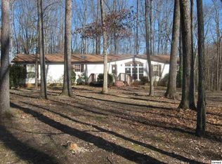 335 Deer Trail Dr, Dandridge, TN 37725