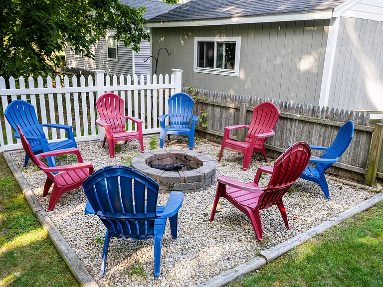 218 Roxy Cahoon Rd — Photo 46