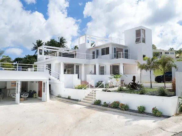 296 Bravos De Btm, Vieques, PR 00765