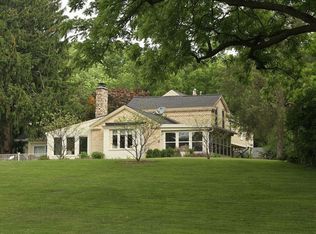 301 S Ridge Rd, McHenry, IL 60050